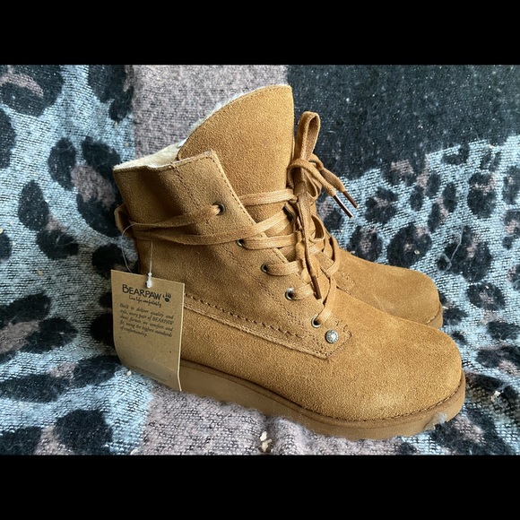 New Unused Hickory Krista Suede Boot - Picture 2 of 7